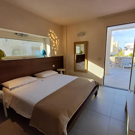 Le Dimore Di Gre Suites Con Parcheggio Privato Otranto Exterior photo